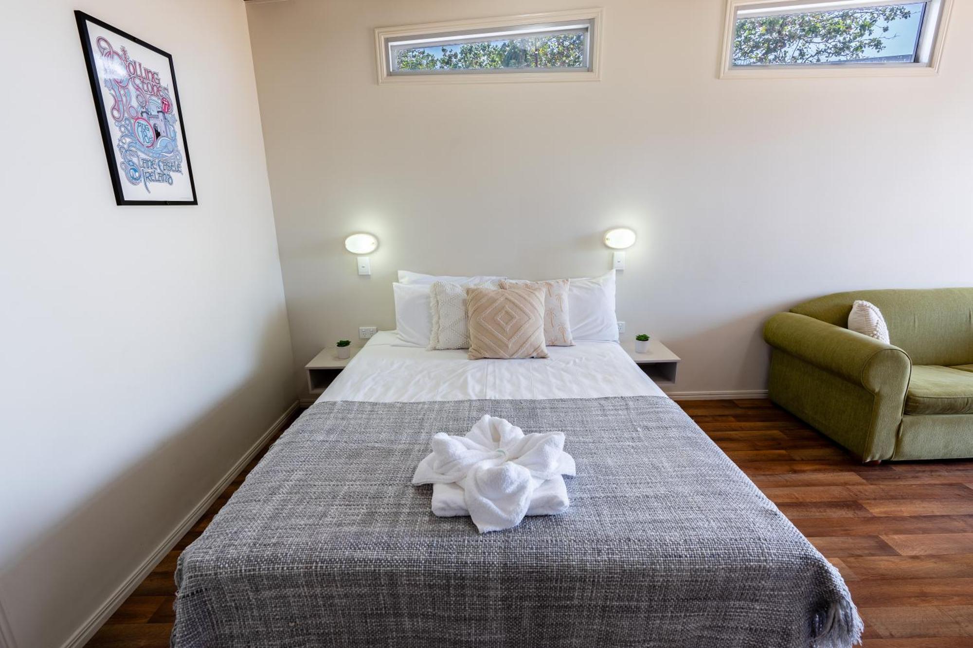 Tasman Holiday Parks - Rollingstone Luaran gambar